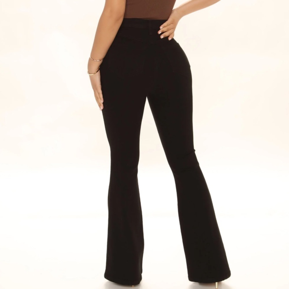 Fashion nova flared stretch denim pants - Picture 2 of 11